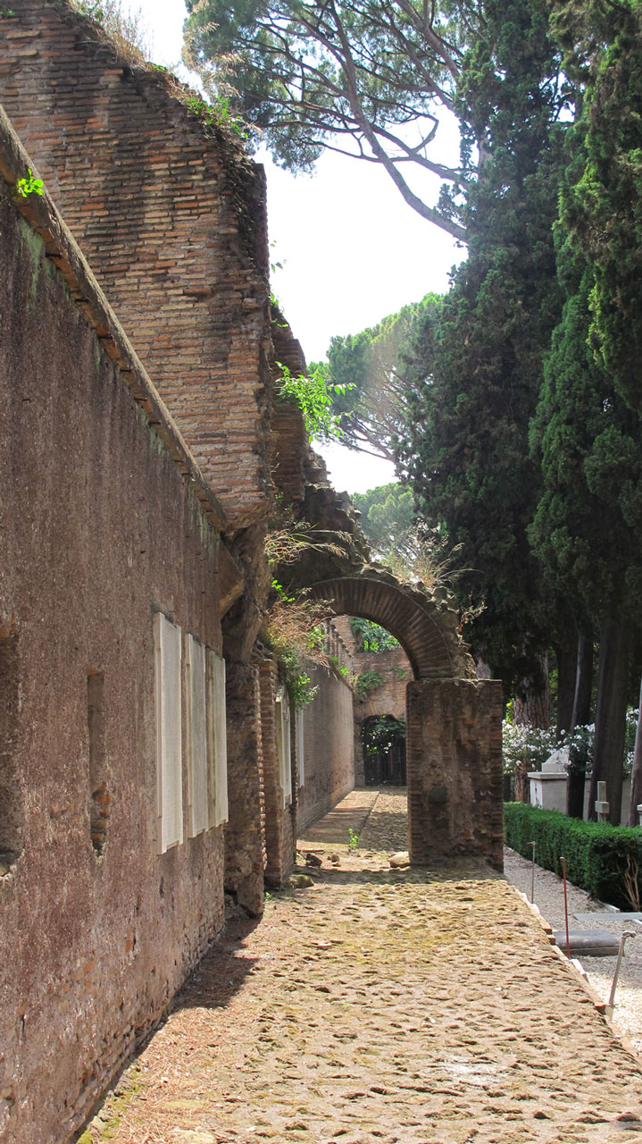 Luoghi Immortali:il Cimitero Acattolico di Roma.       Passeggiata n°5